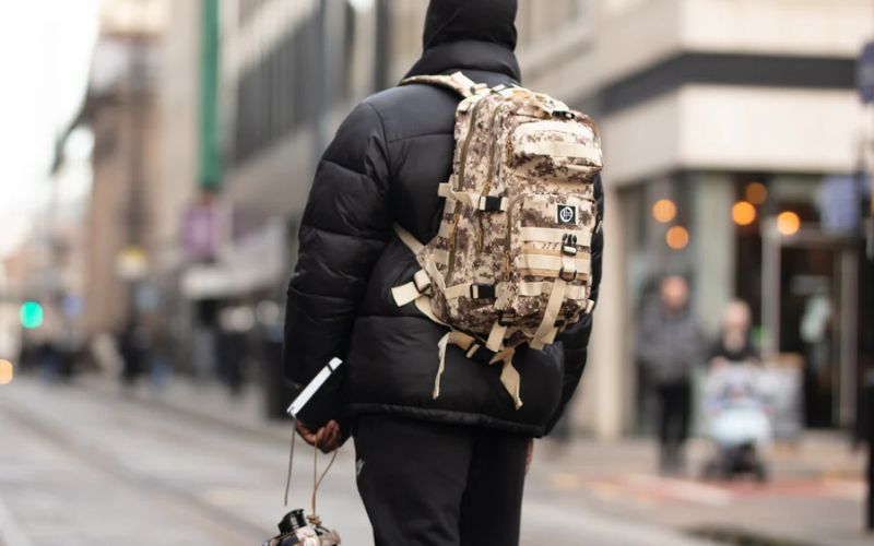 military fashion và balo quân đội